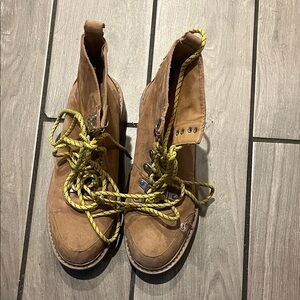 Women's Tan Suede Lace-Up Ankle Boots - Casual Outdoor Style